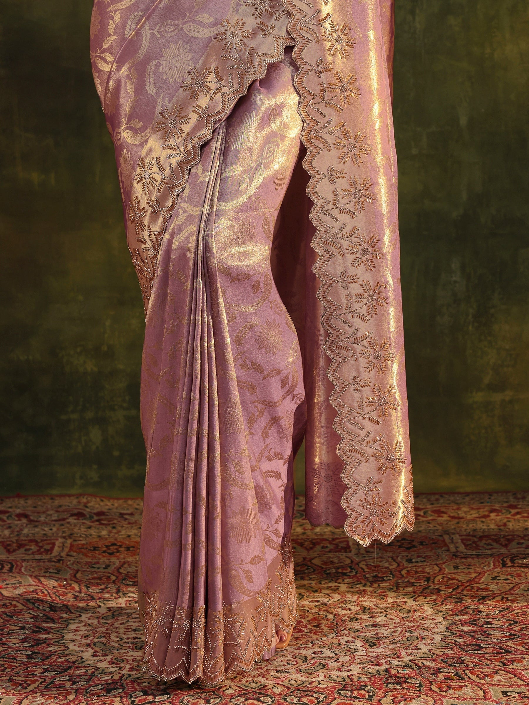 Purple Floral Embellished Silk Saree With Unstitched Blouse Piece