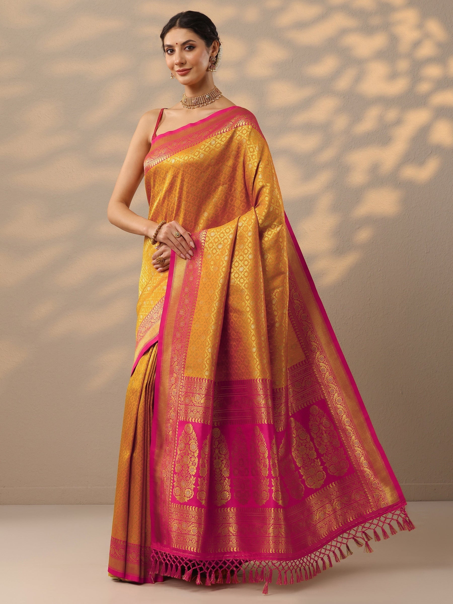 Orange Woven Design Silk Blend Kanjeevaram Saree With Unstitched Blouse Piece